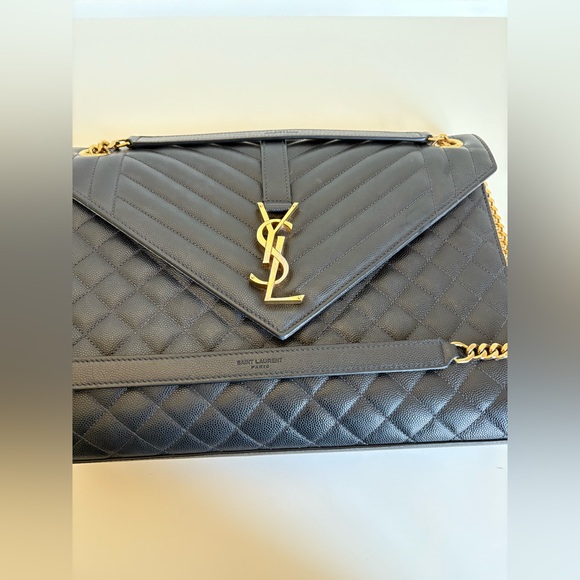 Saint Laurent Envelope Triquilt Large YSL Shoulder Bag in Grained Leather - Picture 4 of 13